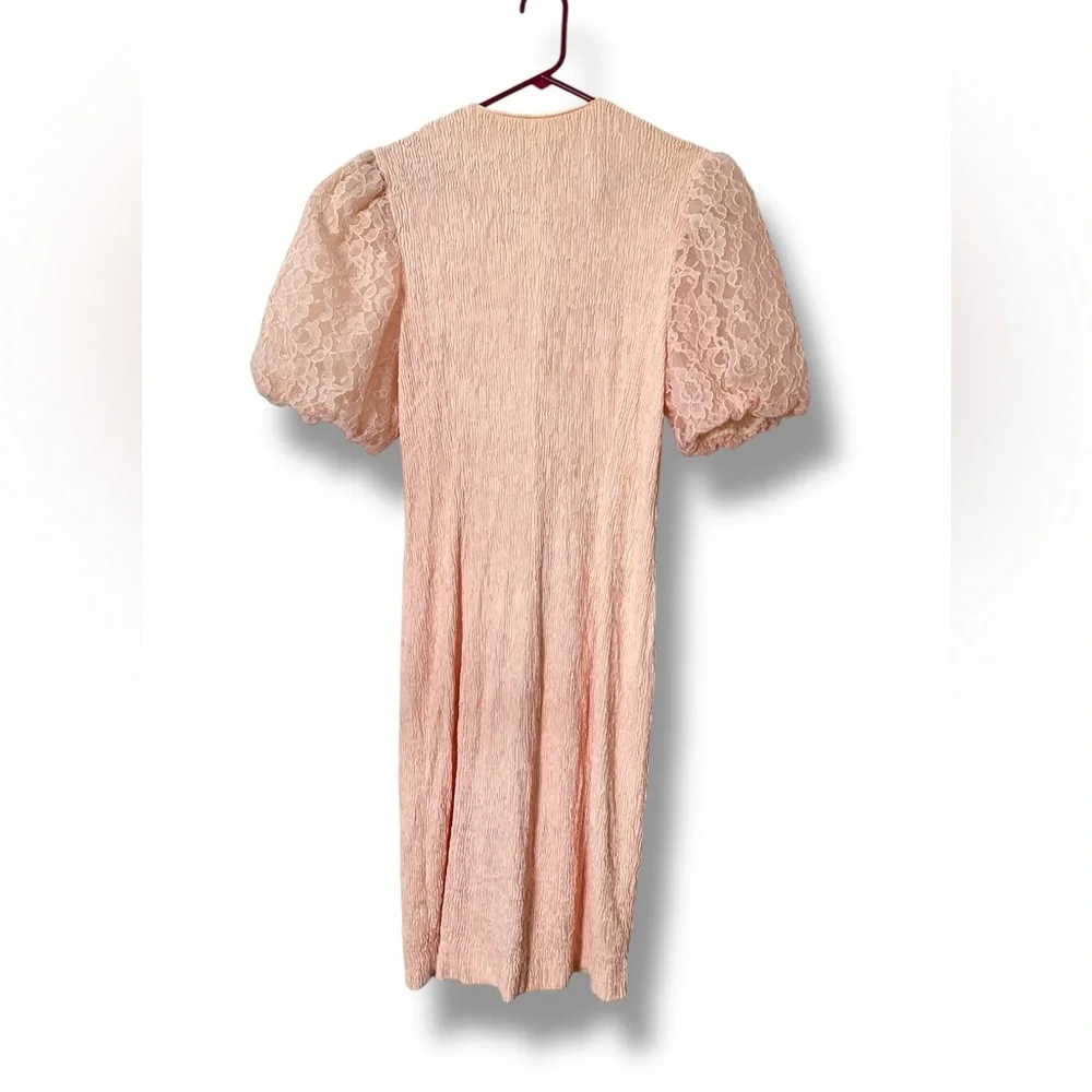 Vintage 80’s Elegant Pink Lace women’s Dress size 16 Lacey puffy sleeves (A-84) - Picture 2 of 10